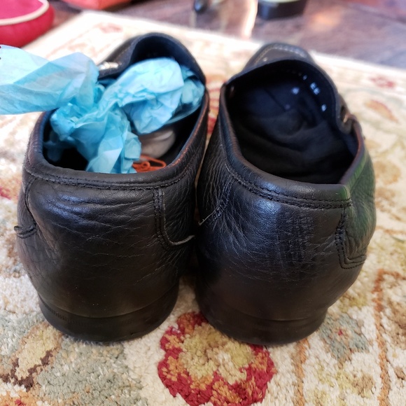 Shoes - Picture 3 of 5